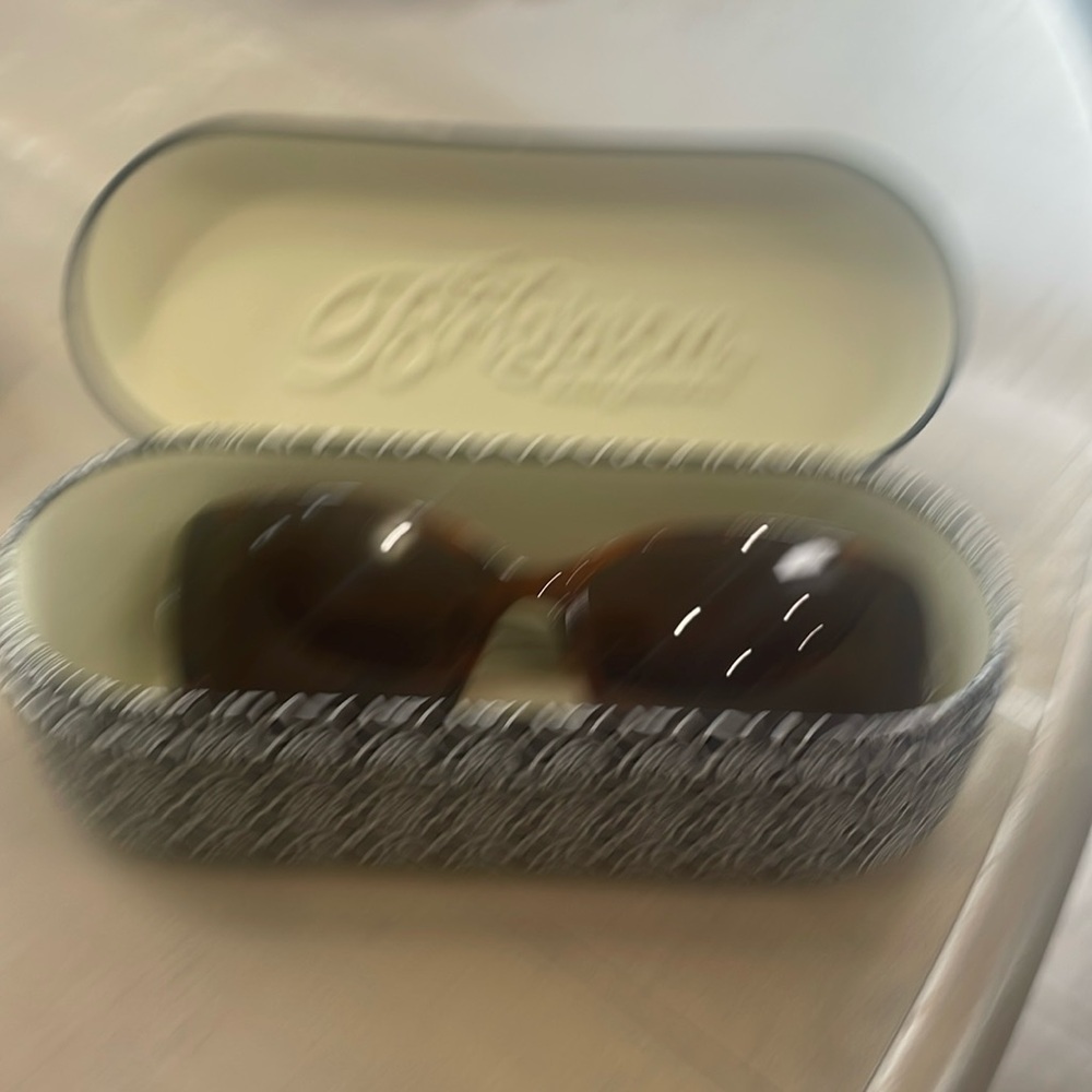 Brighton Woman’s Sunglasses and Case